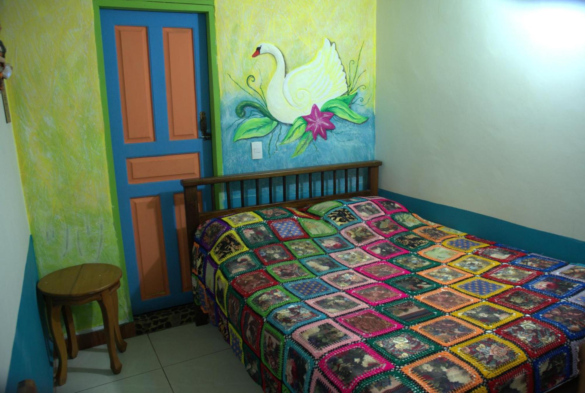 Hotel Atenas Jerico Bagian luar foto