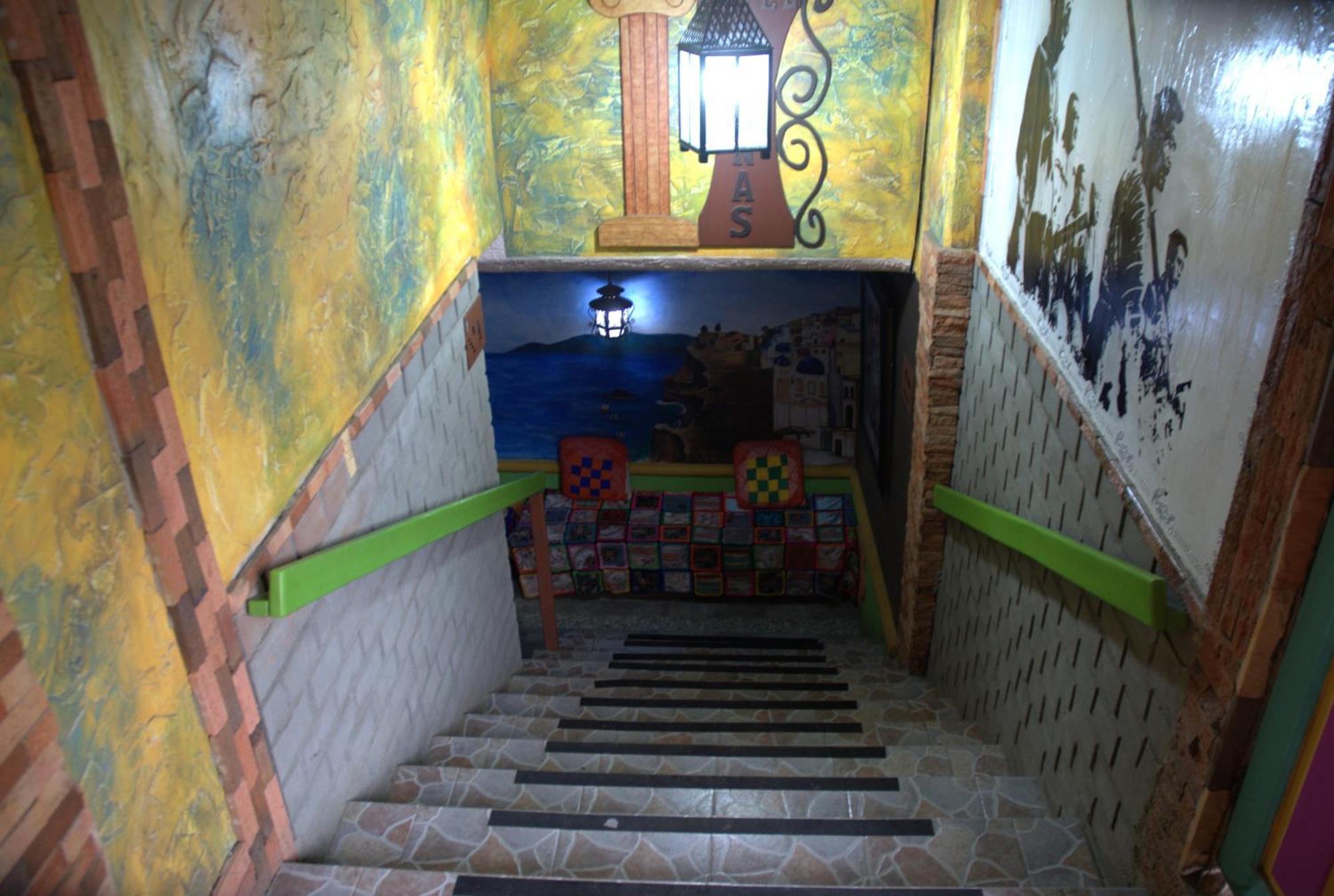 Hotel Atenas Jerico Bagian luar foto